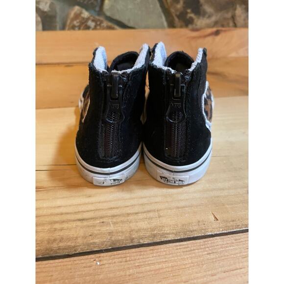 Vans off the wall toddler girl shoes. Cheetah. hearts. High top. Size 9.5 - Picture 5 of 7